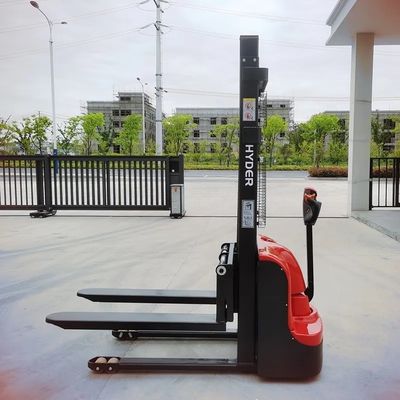 211.00cm * 85.00cm * 207.00cm Package Size 1.5t 3m Forklift Hand Manual Stacker