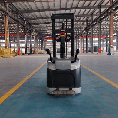 5.5m Lifting Height 2000kgs Load Capacity Stacker with 3 Stage Mast Load Center 500mm